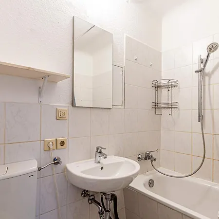 Enjoy Your With Dkn - Mon-sun - Late Night Check-in - Multilanguage - Gruenau - Witamy Serdecznie Apartmán Lipsko