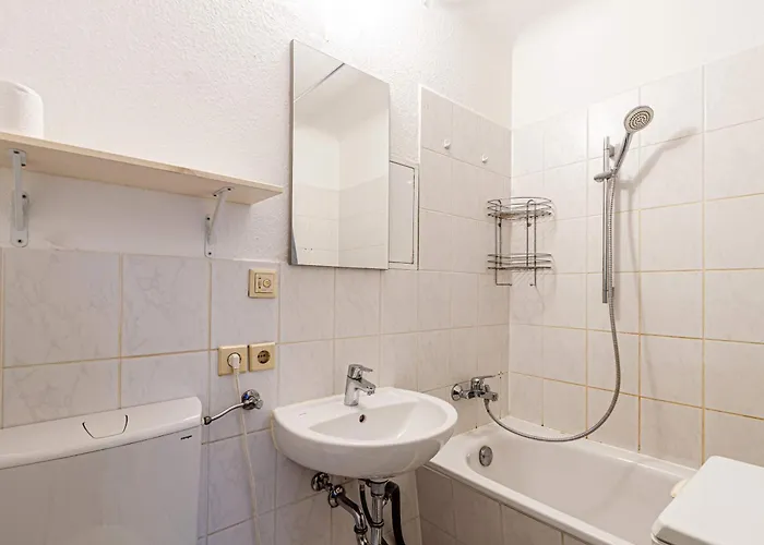 Enjoy Your With Dkn - Mon-sun - Late Night Check-in - Multilanguage - Gruenau - Witamy Serdecznie Apartment Leipzig